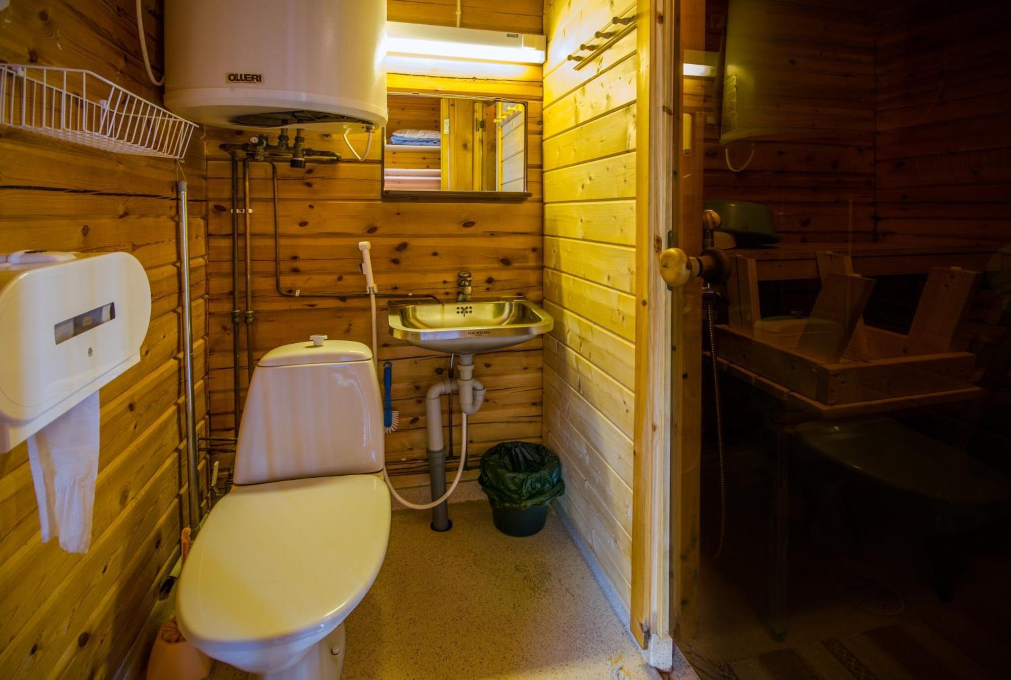 Ahvenlampi Camping Saarijarvi Room photo