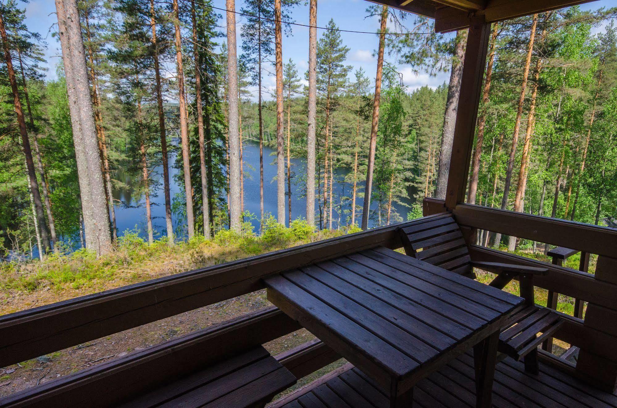 Ahvenlampi Camping Saarijarvi Exterior photo
